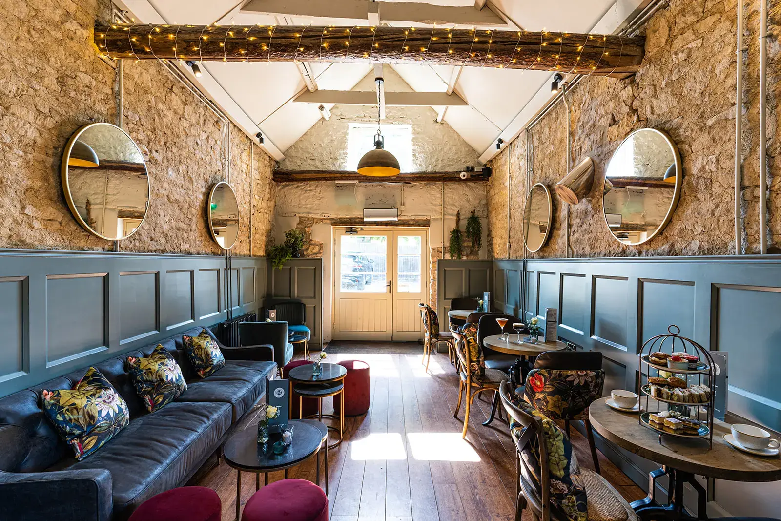 The-Loung-Downstairs-1